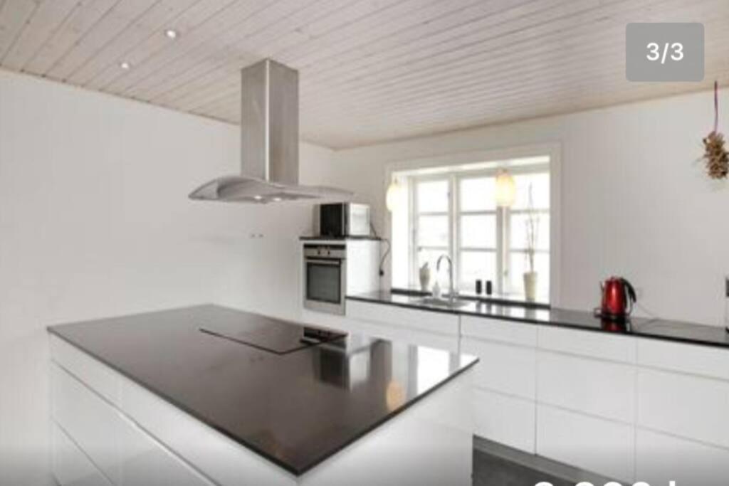 Dejligt Stort Hus Med Spa Aalbaek Exterior photo